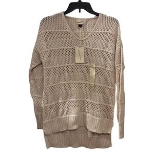 NWT Universal Thread‎ Women's Cream V-Neck Sweater Sz M